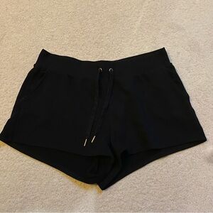 H&M Black Women's Athletic Drawstring Pocket Shorts